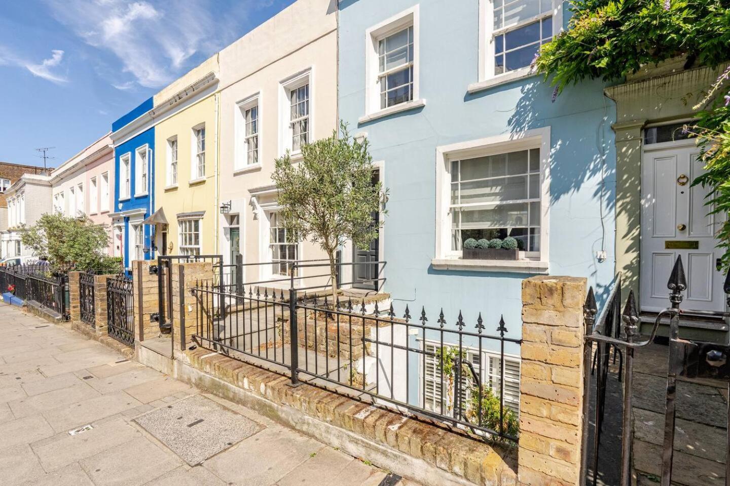 Delightful Notting Hill 2 Bed House With Garden London