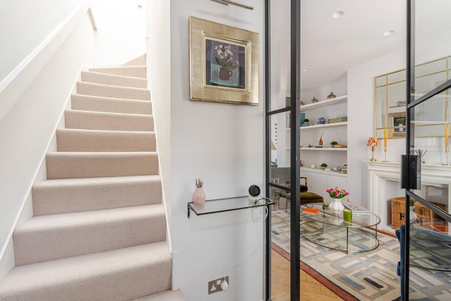 Delightful Notting Hill 2 Bed House With Garden London